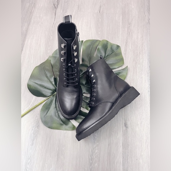 Michael Kors Haskell combat boots✨brand new - Picture 4 of 6